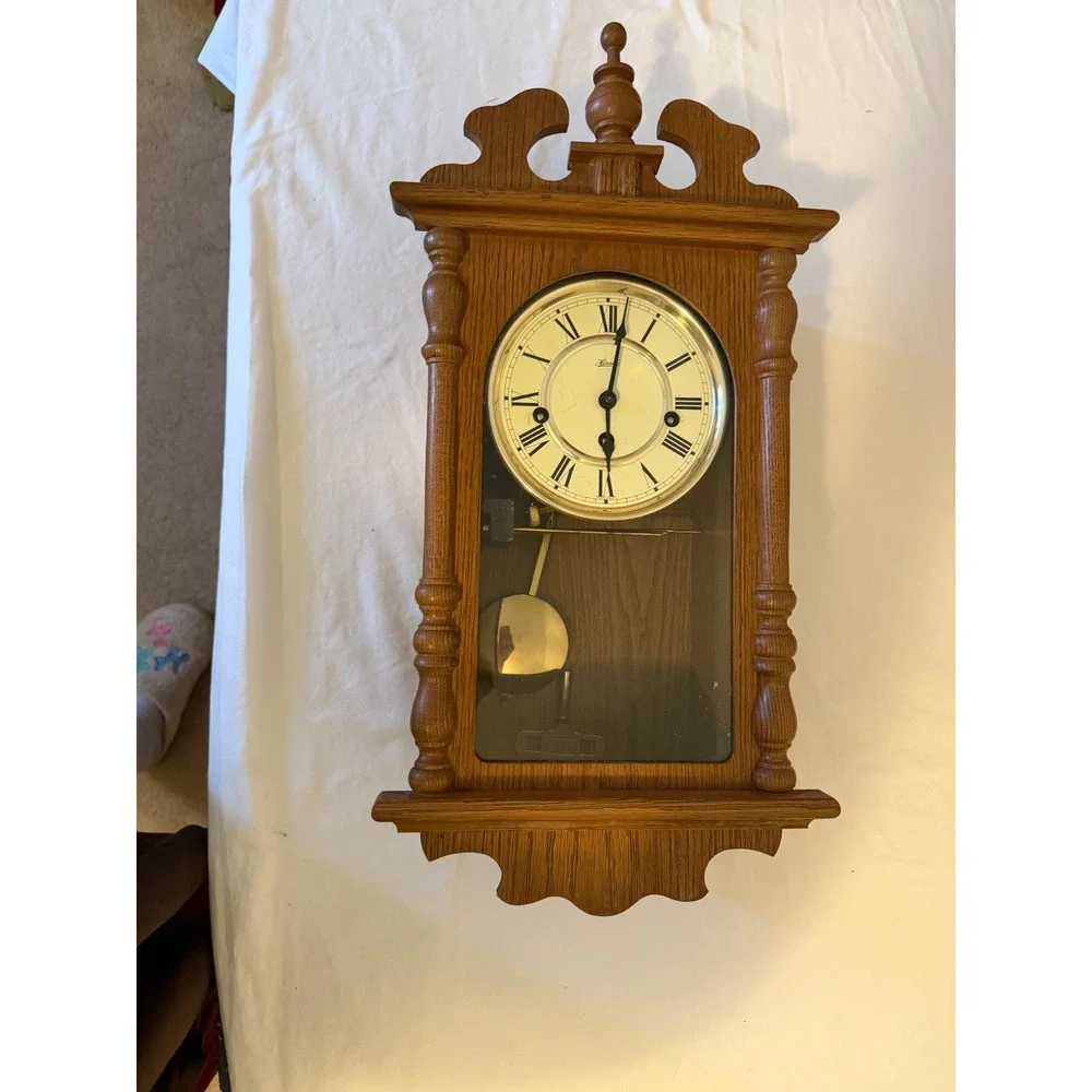 Hermle Regulator Wall Clock Wood Case Brass Pendulum Mechanical Wind Up with Key